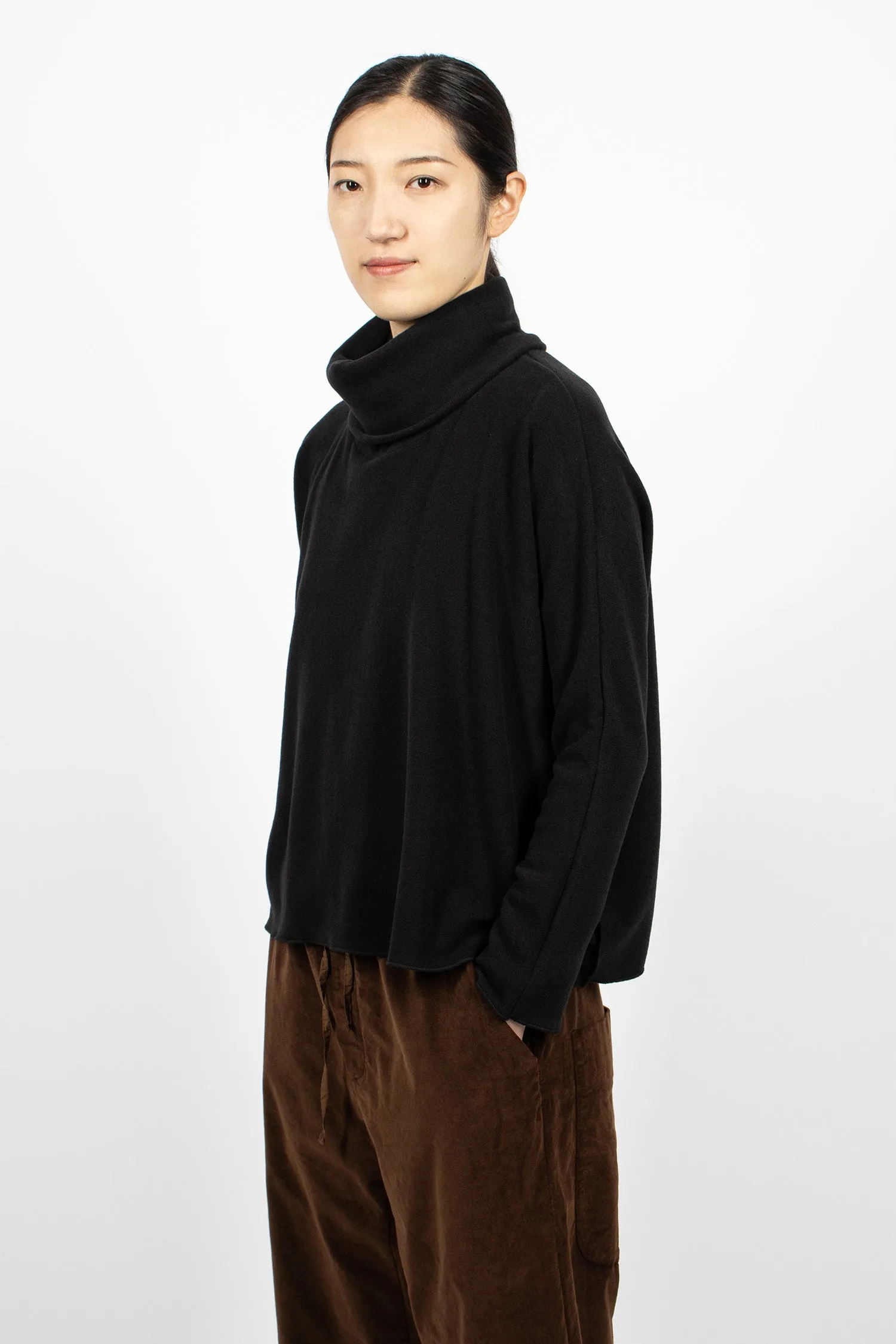 1938 Short Turtleneck Black