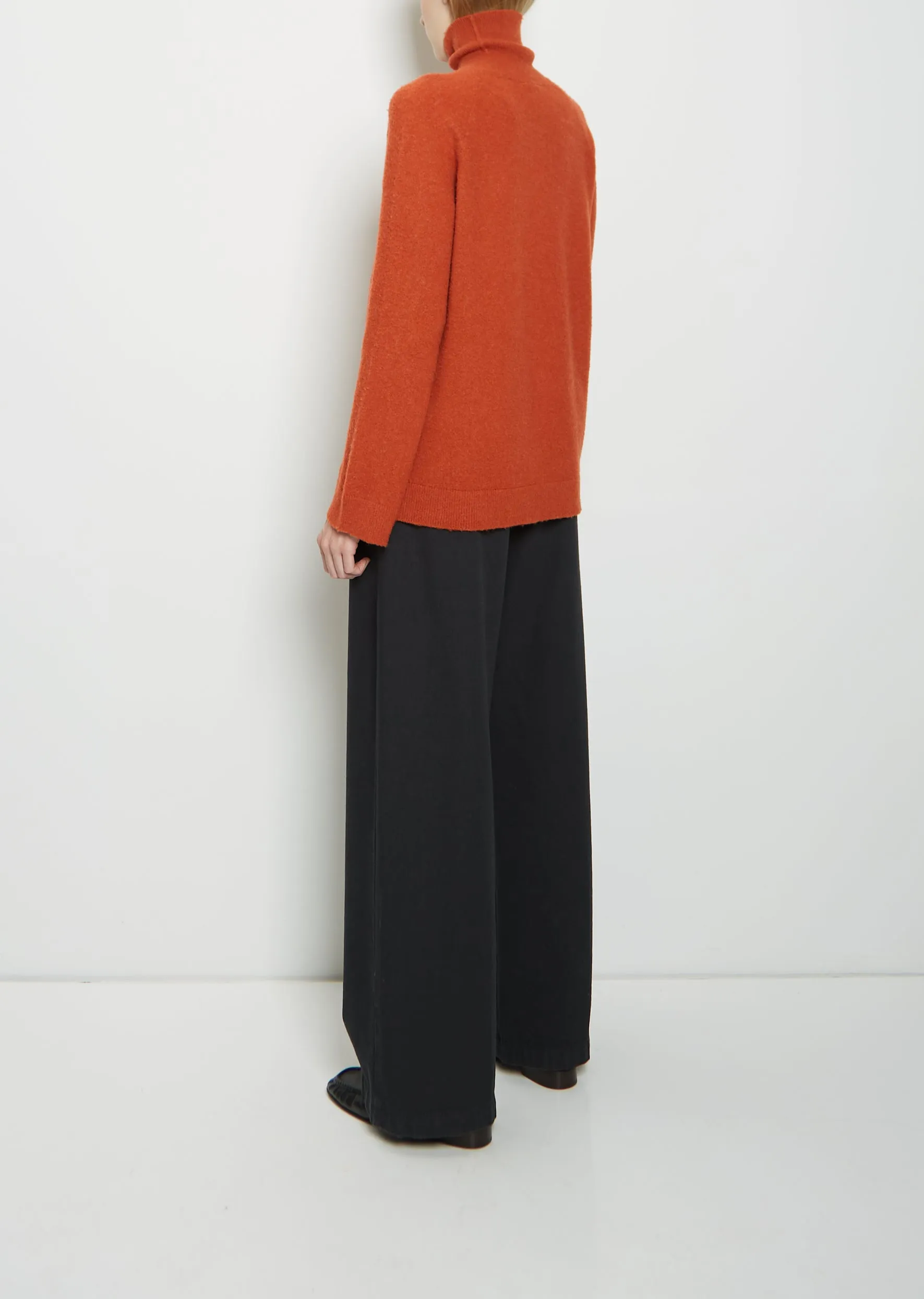 Cashmere Alisia Turtleneck — Russet