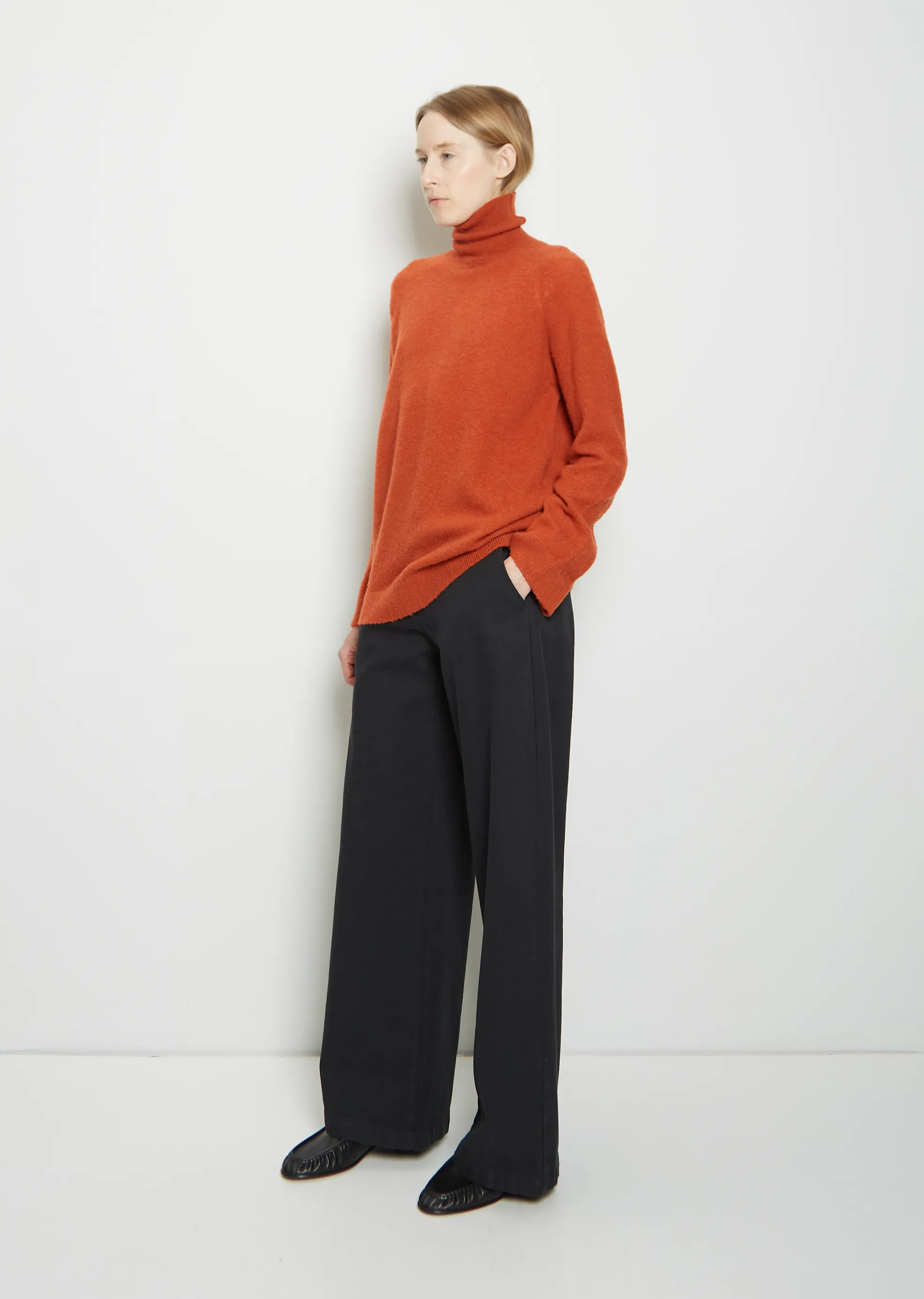 Cashmere Alisia Turtleneck — Russet