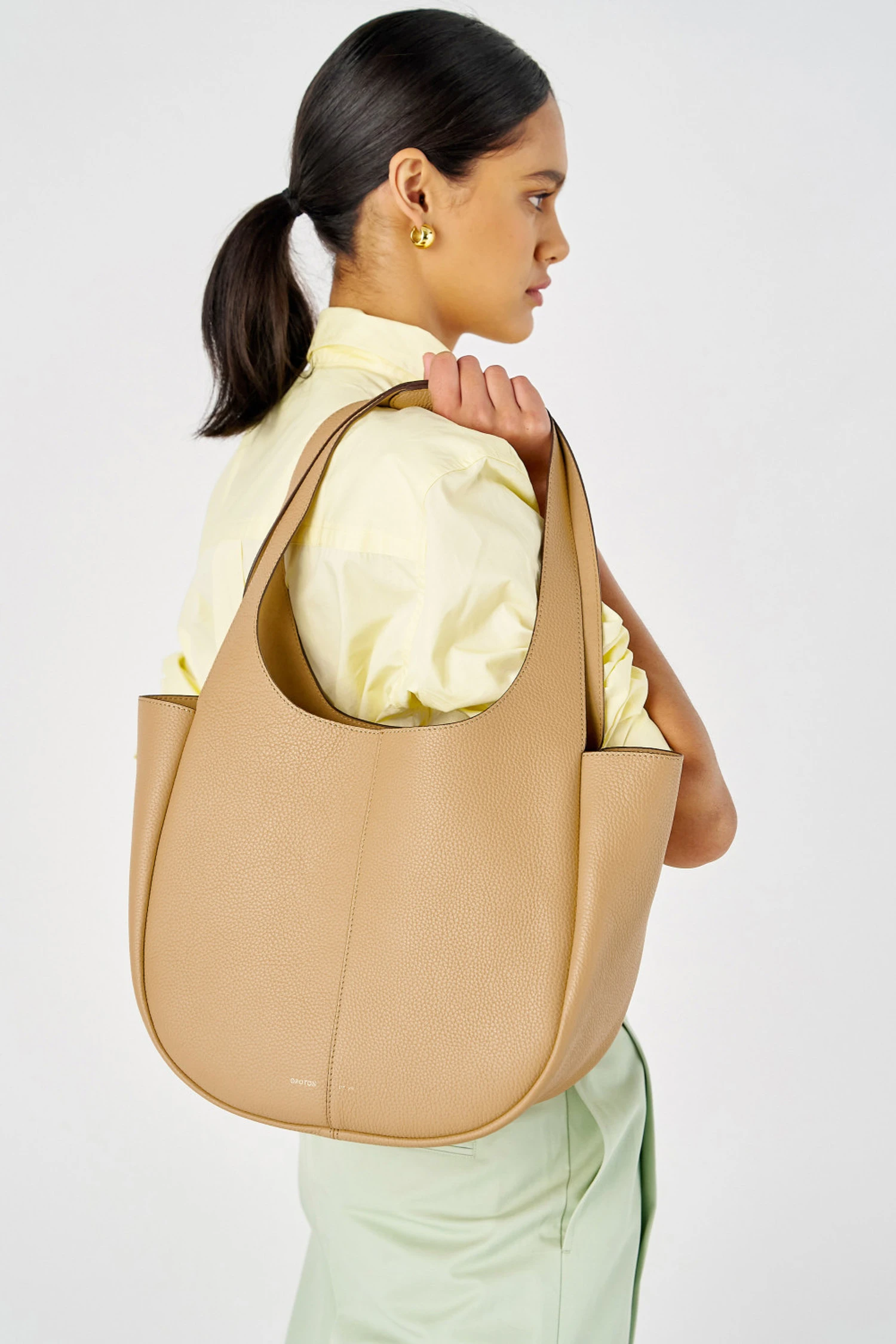 --Emilia Tote-