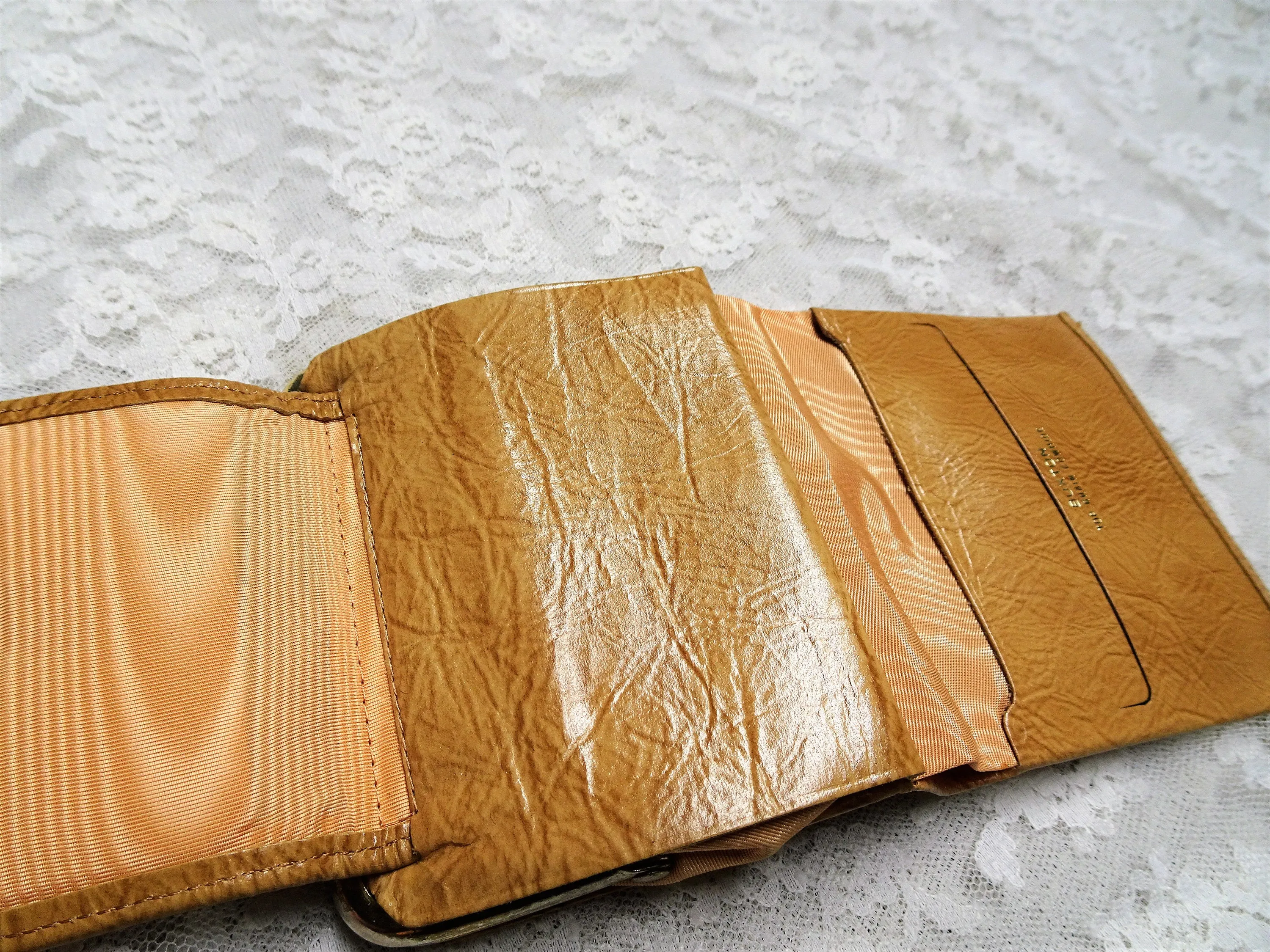 FABULOUS Vintage 50s BUXTON Leather Wallet,Attractive Textured Top Grain Cowhide and Exotic Dyed Wallet,Never Used,Clutch Purse 