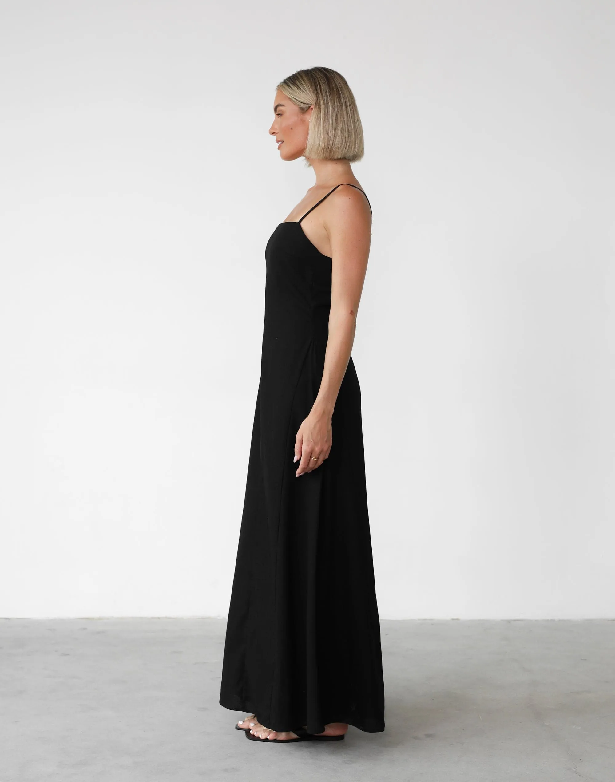 Norah Maxi Dress (Black)