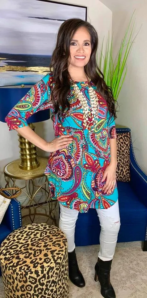 S-M-L : Turquoise Multi Paisley Scoop Tunic