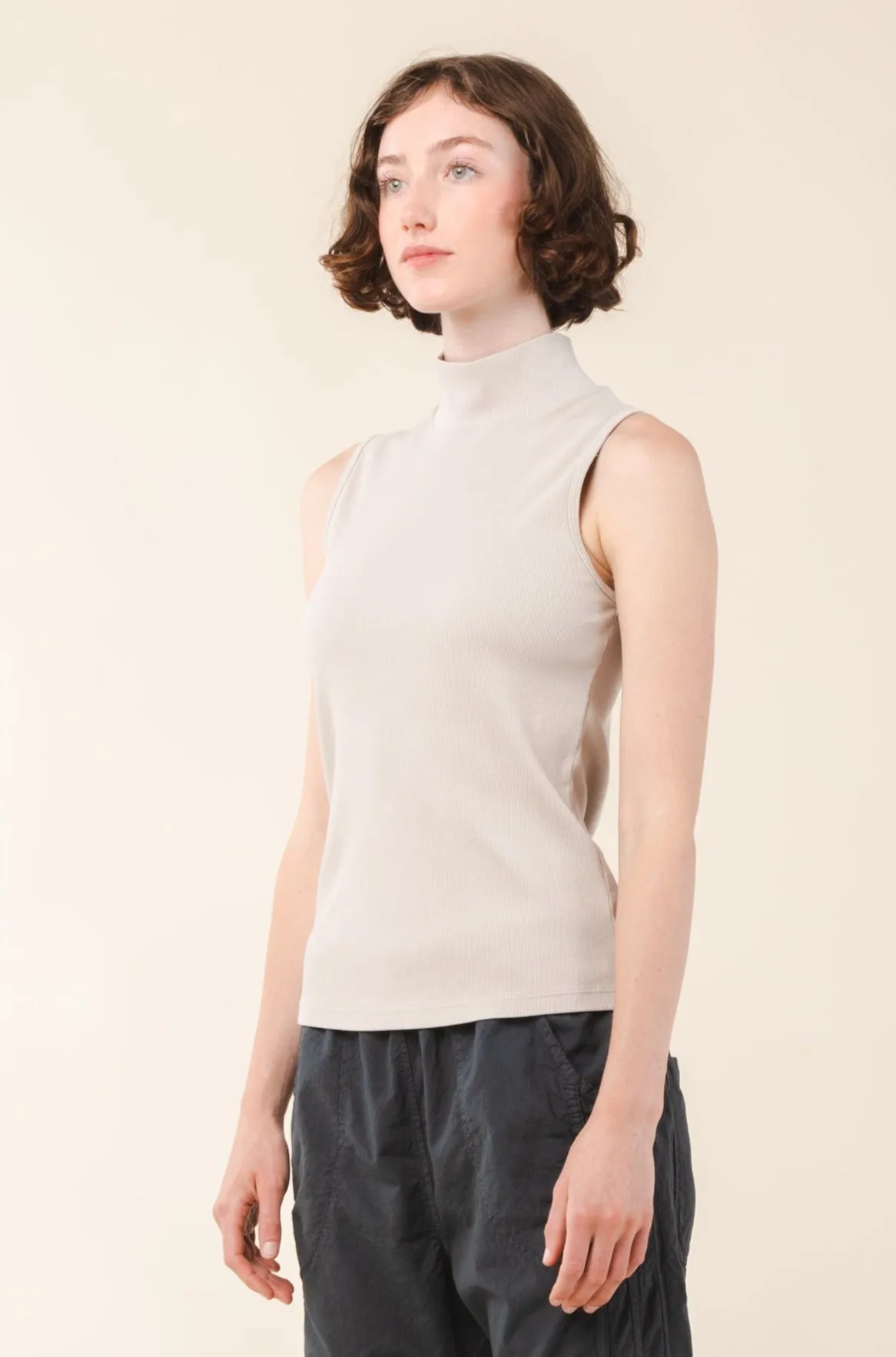 Sleeveless Mockneck in Selenite