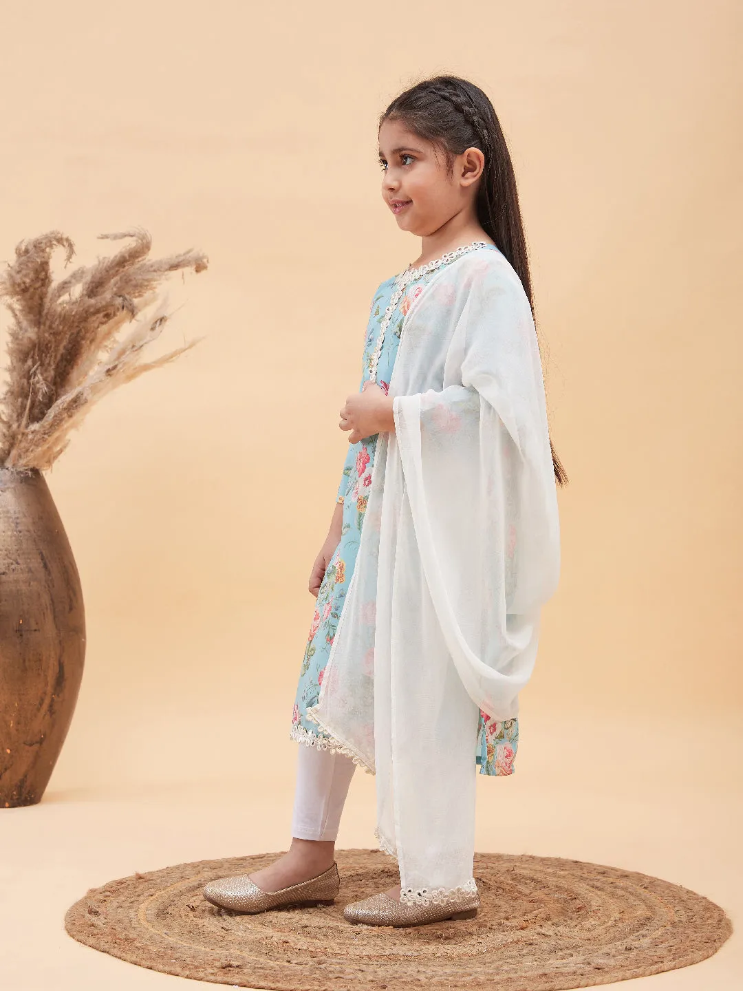 VASTRAMAY Girls Aqua Blue Floral Printed Kurta With Leggings And Dupatta Set